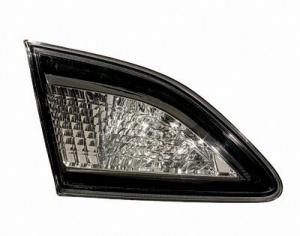 Противотуманный фонарь Mazda 3 (2009-2013) Седан Tyc (прозрачный)